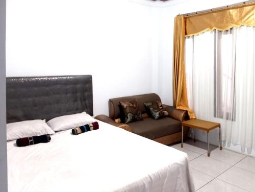 villa cahaya 3 guci mitra reddoorz