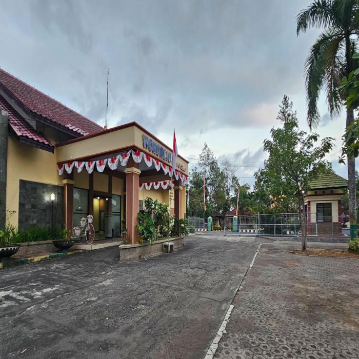 wonorejo hotel mitra reddoorz