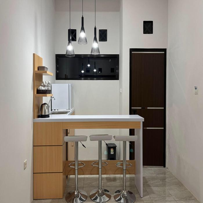 wonorejo hotel mitra reddoorz