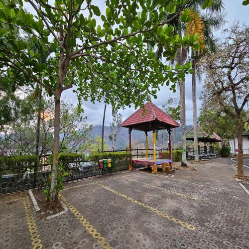 wonorejo hotel mitra reddoorz