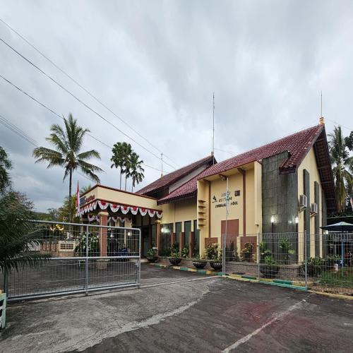 wonorejo hotel mitra reddoorz
