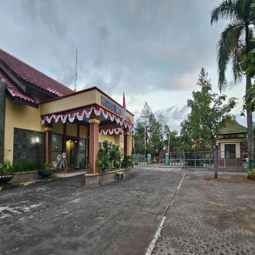 wonorejo hotel mitra reddoorz