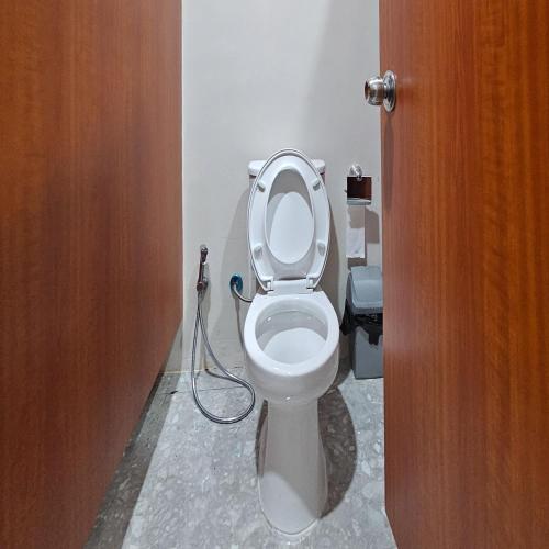 wonorejo hotel mitra reddoorz