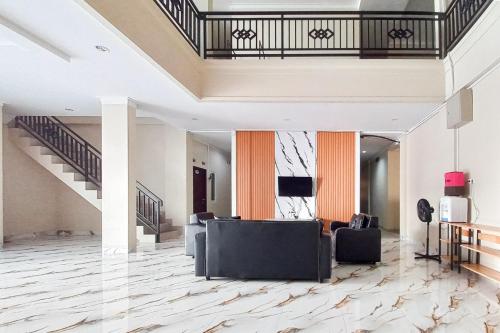 Sans Hotel Bliss Pekanbaru,,3 star