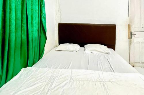 fazira homestay syariah redpartner pandan