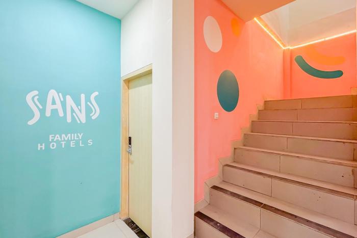 sans family hotel bandung