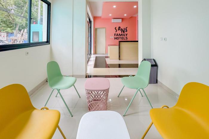 sans family hotel bandung