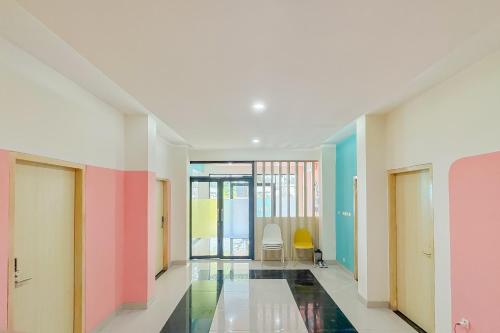 sans family hotel bandung