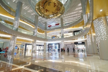 trans hotel jakarta