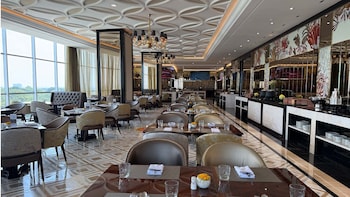 trans hotel jakarta