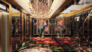The Trans Luxury Hotel Surabaya,,5 star