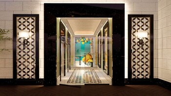 the trans luxury hotel surabaya