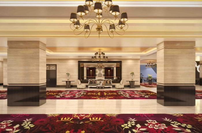 the trans luxury hotel surabaya