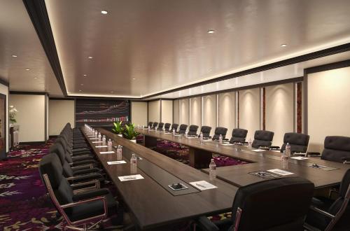 the trans luxury hotel surabaya