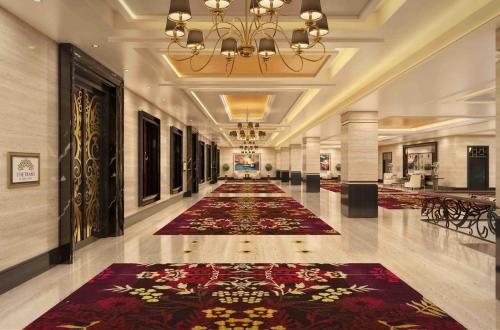 the trans luxury hotel surabaya