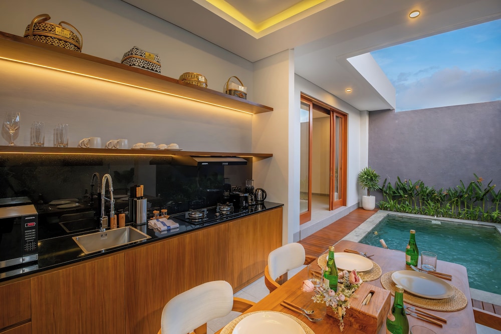 karaya villas umalas