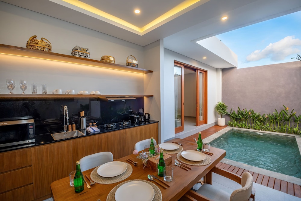karaya villas umalas