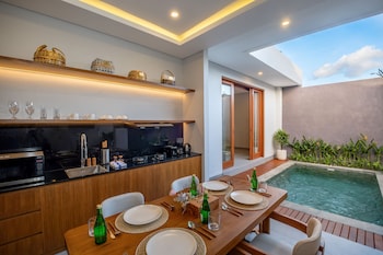 karaya villas umalas