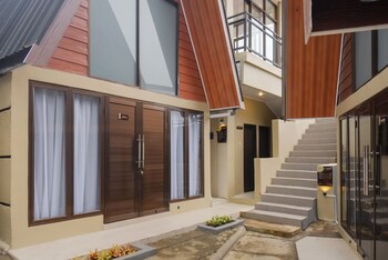 calma resort at megamendung bogor