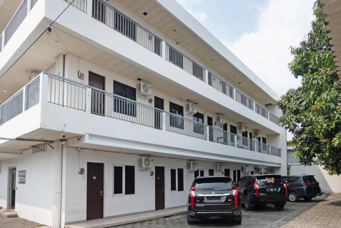 mono coliving brotojoyo semarang