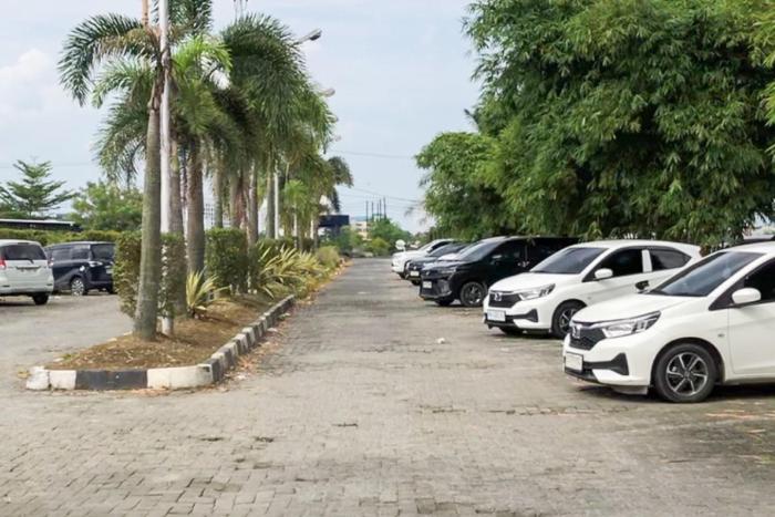 redliving skyview setiabudi apartment medan kamarku