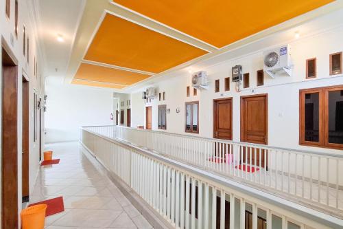 reddoorz syariah at jalan panglima sudirman probolinggo