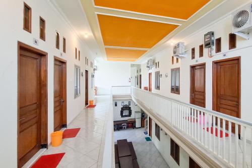 reddoorz syariah at jalan panglima sudirman probolinggo
