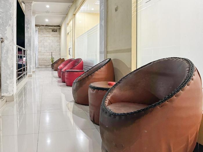 kartika hotel syariah pacitan mitra reddoorz