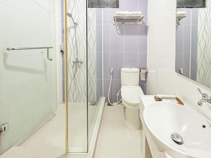 kartika hotel syariah pacitan mitra reddoorz