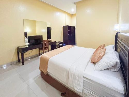 kartika hotel syariah pacitan mitra reddoorz