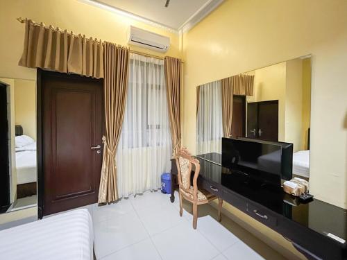 kartika hotel syariah pacitan mitra reddoorz
