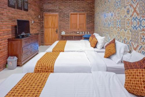 omah kampoeng near uksw salatiga mitra reddoorz