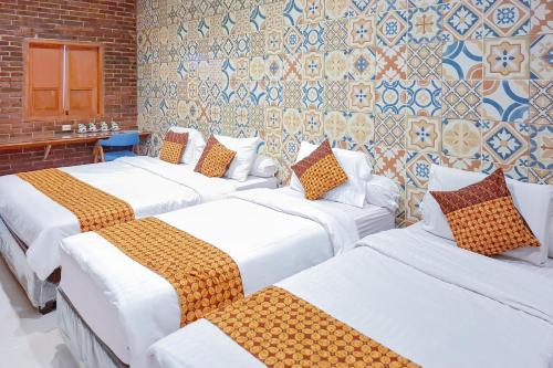 omah kampoeng near uksw salatiga mitra reddoorz