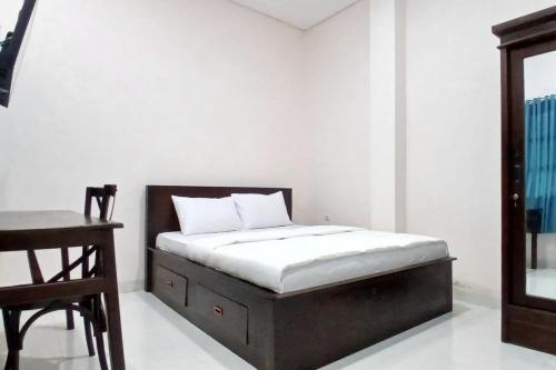 priyanka guesthouse syariah maguwo mitra reddoorz