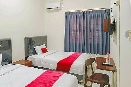 reddoorz at anjasmoro guest house near bandara ahmad yani semarang