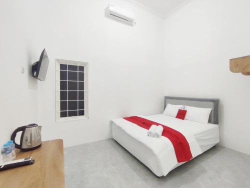 Reddoorz At Arya Yudini Tugu Kartasura,,2 star