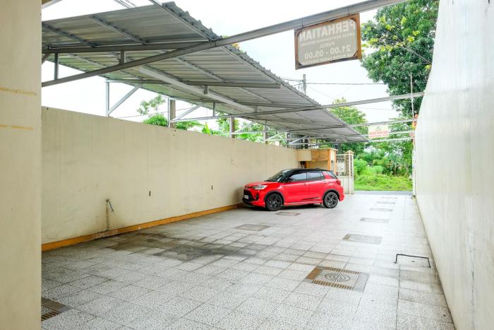 reddoorz dewanti syariah near stasiun tulungagung