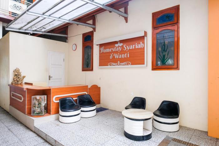 reddoorz dewanti syariah near stasiun tulungagung
