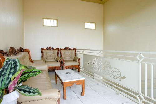 Reddoorz @ Dewanti Syariah Near Stasiun Tulungagung,,2 star