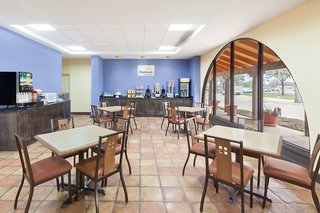 Days Inn By Wyndham Uvalde,Uvalde>>Texas,3 star