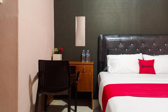 reddoorz hotel island bengkulu