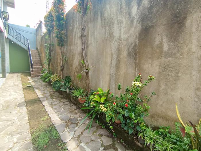 reddoorz at penginapan hello pacitan