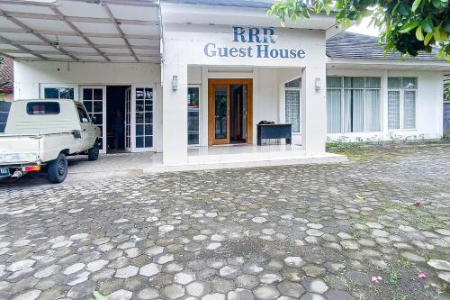 reddoorz rrr guesthouse mataram