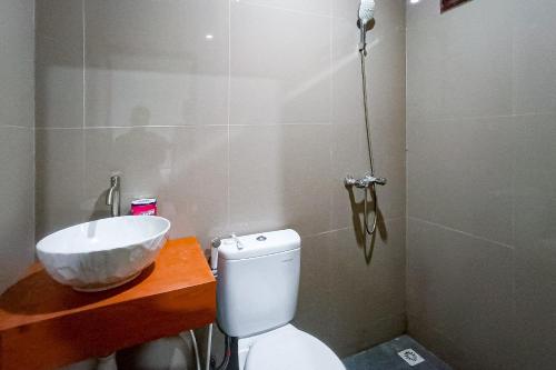reddoorz rrr guesthouse mataram