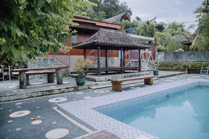 reddoorz villa bukit senyum lombok