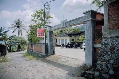 reddoorz villa bukit senyum lombok