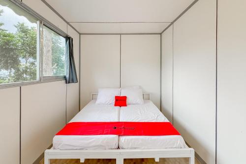 reddoorz near dusun bambu resort