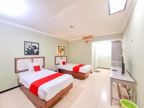 reddoorz near stadion semeru lumajang jawa timur
