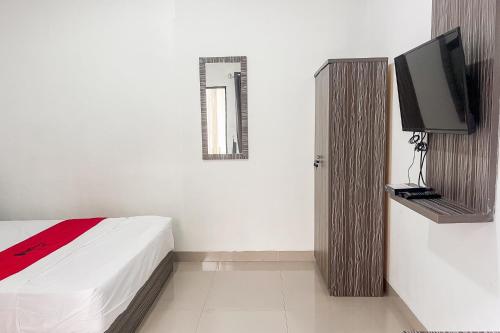reddoorz plus near tembesi batu aji batam