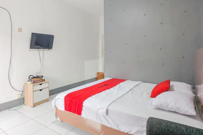 reddoorz resort ciater 3